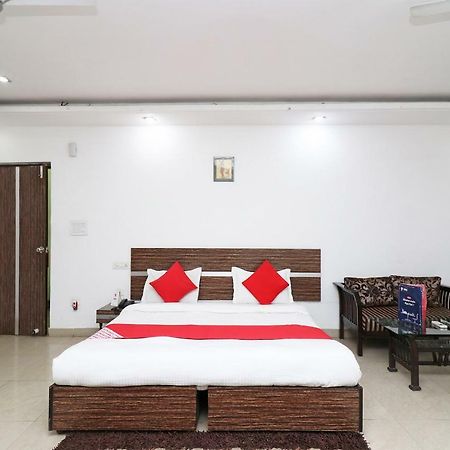 Oyo 10257 Hotel Lotus Park Gurgaon Luaran gambar