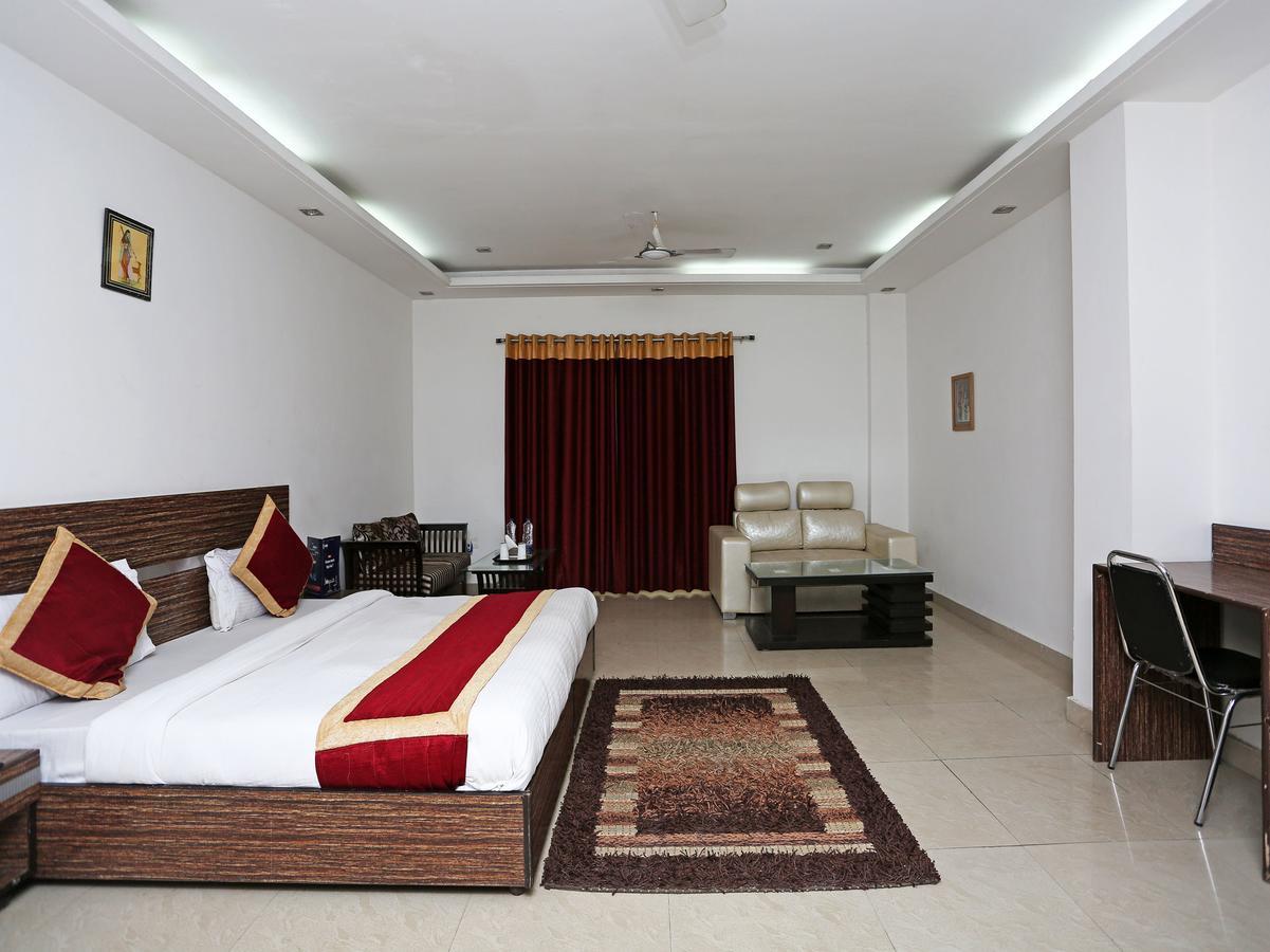 Oyo 10257 Hotel Lotus Park Gurgaon Luaran gambar