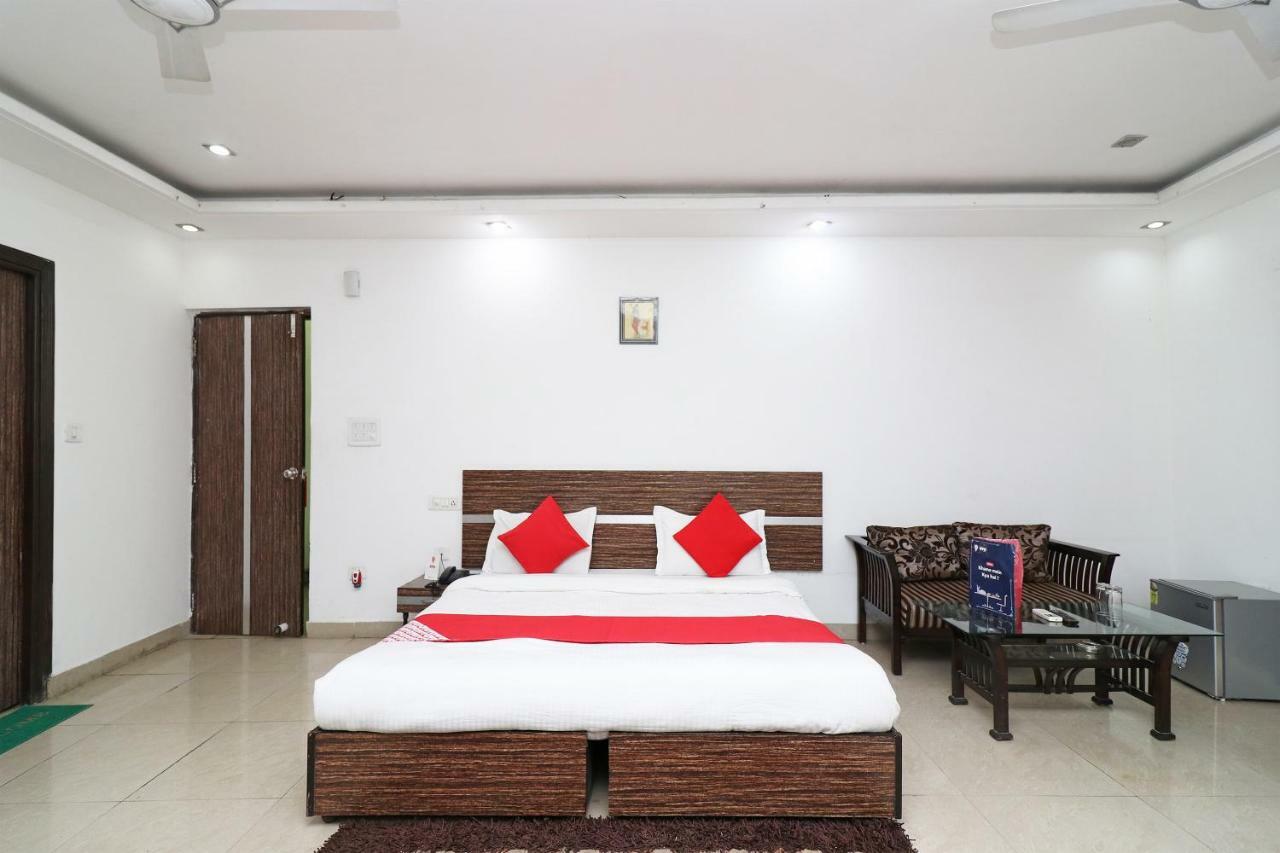 Oyo 10257 Hotel Lotus Park Gurgaon Luaran gambar