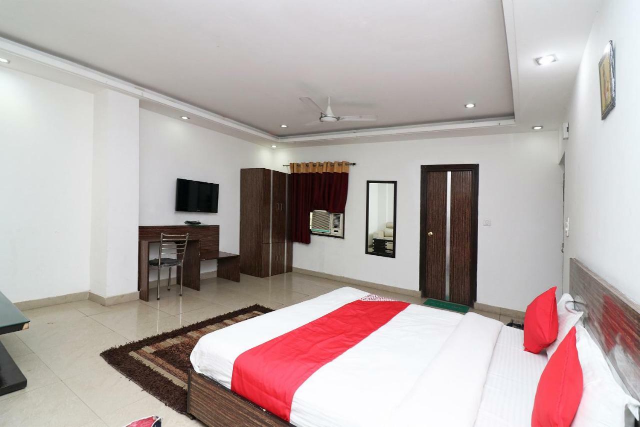 Oyo 10257 Hotel Lotus Park Gurgaon Luaran gambar