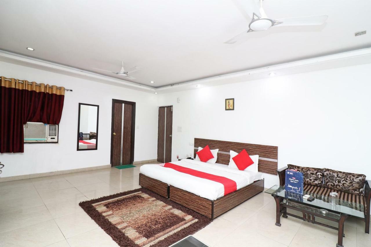 Oyo 10257 Hotel Lotus Park Gurgaon Luaran gambar